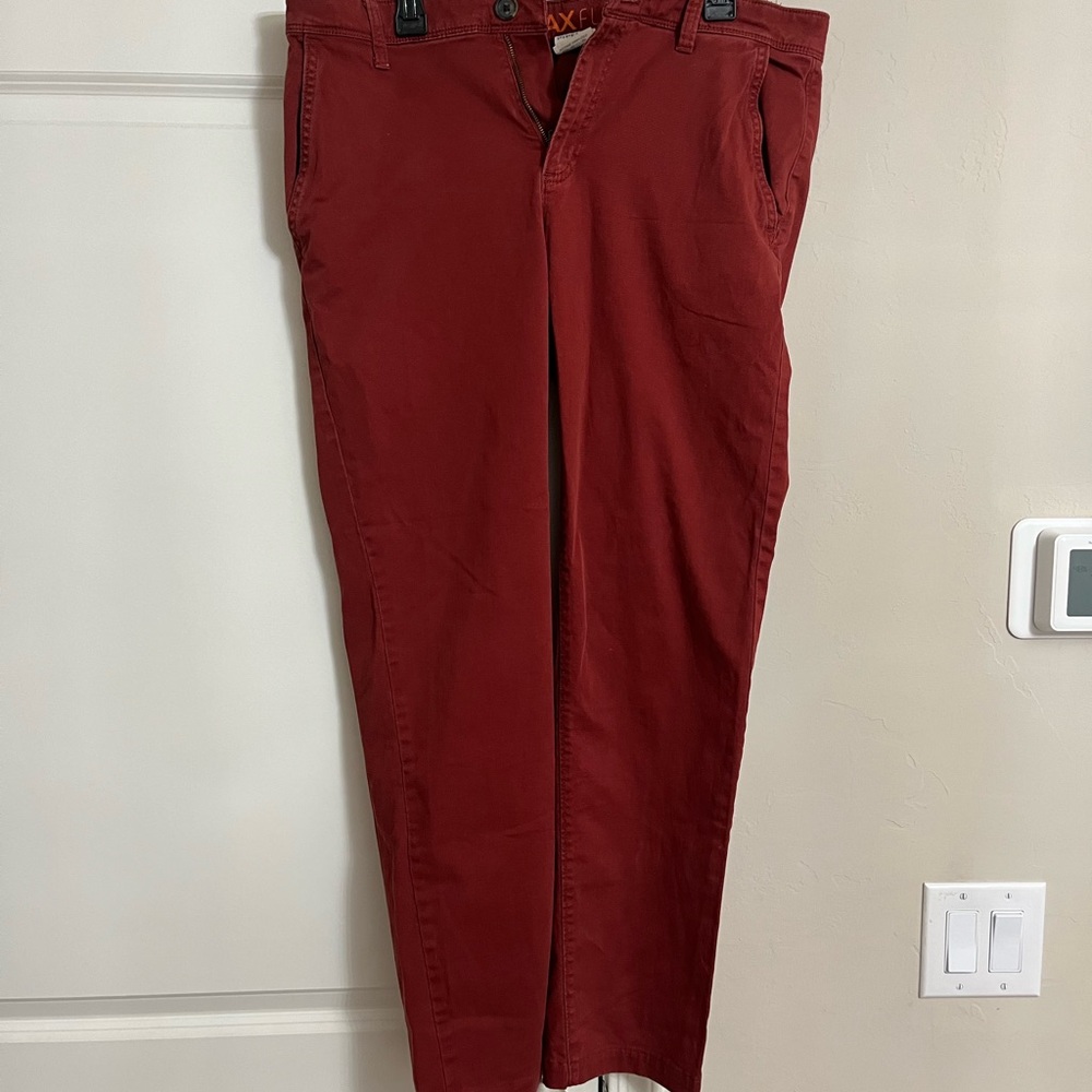 Men's burgundy Chinos - 34/32